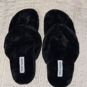 Steve Madden slipper flip flops
